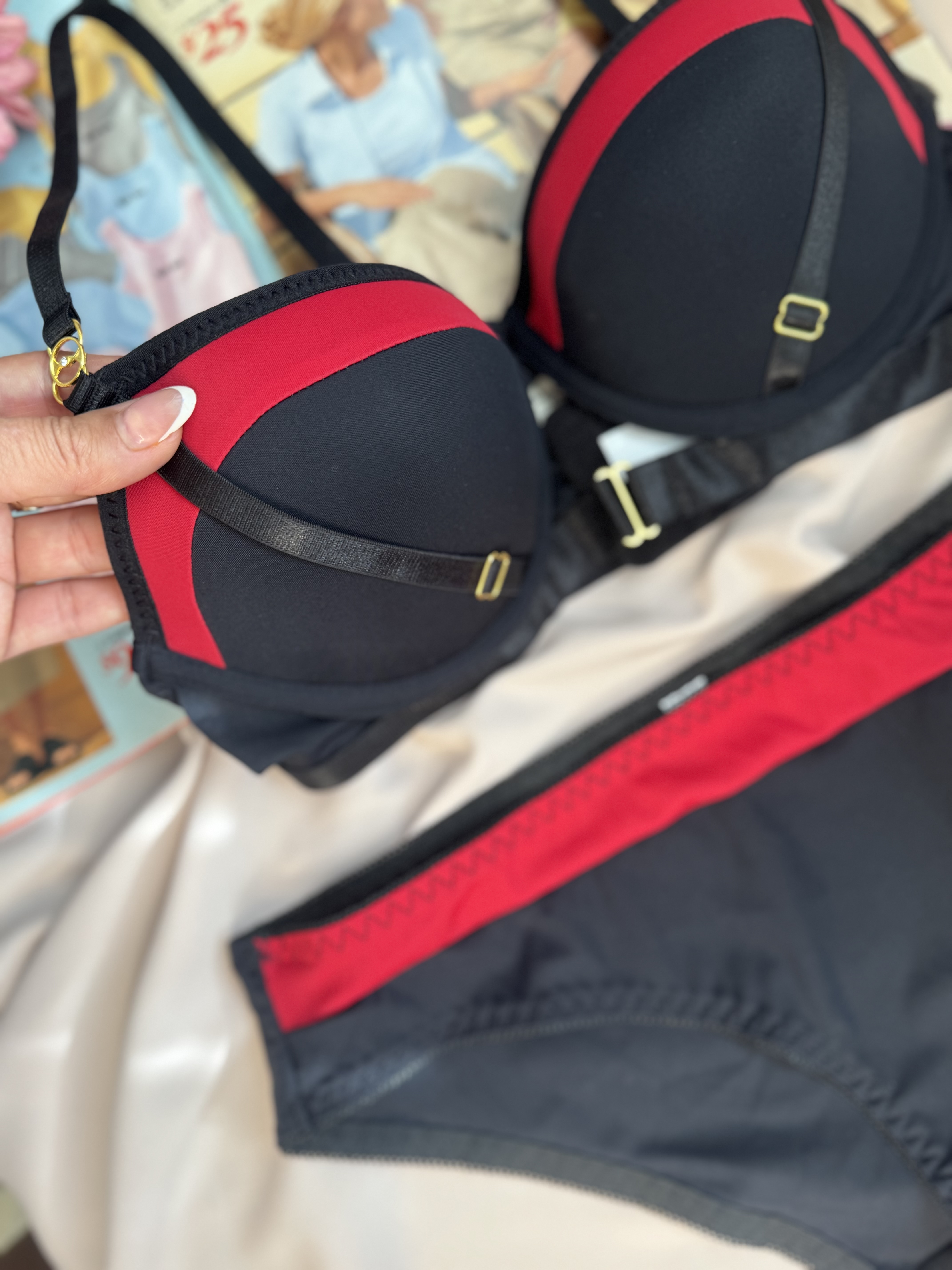 ست لباس زیر جکدار